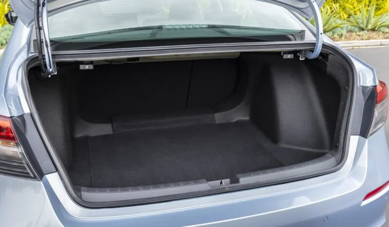 Honda Civic: LX lleno