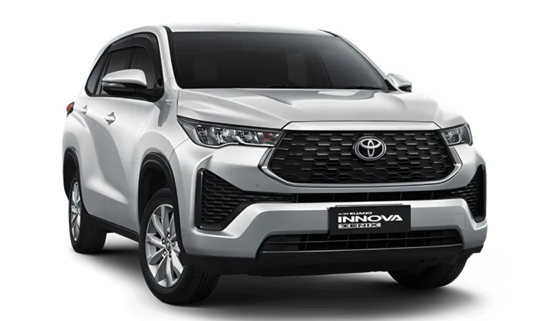 Toyota Innova Automática 2025