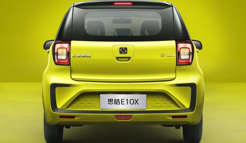 JAC e-JS1 lleno