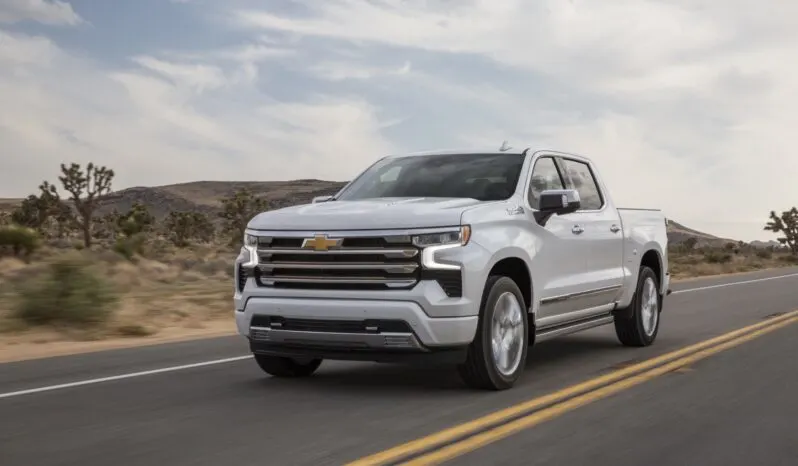 Chevrolet Silverado High Country lleno