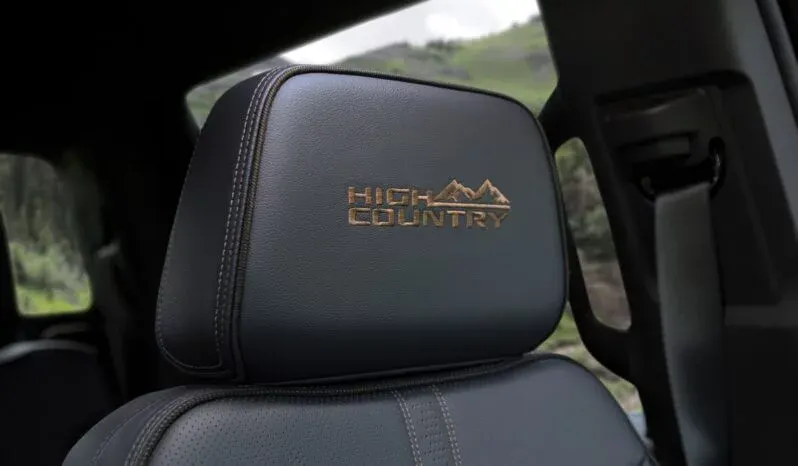 Chevrolet Silverado High Country lleno