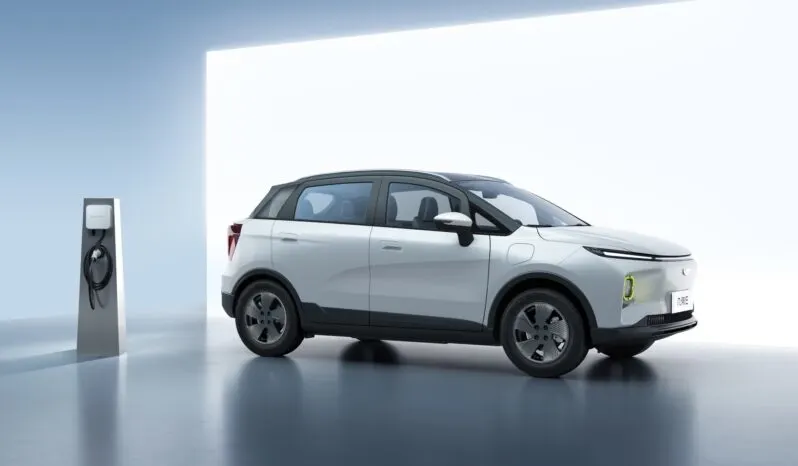 Geely Geometry E lleno