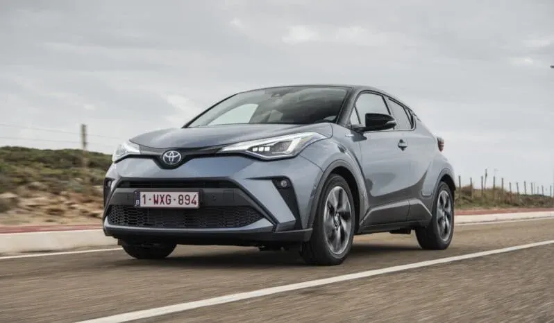 Toyota C-HR Hybrid lleno