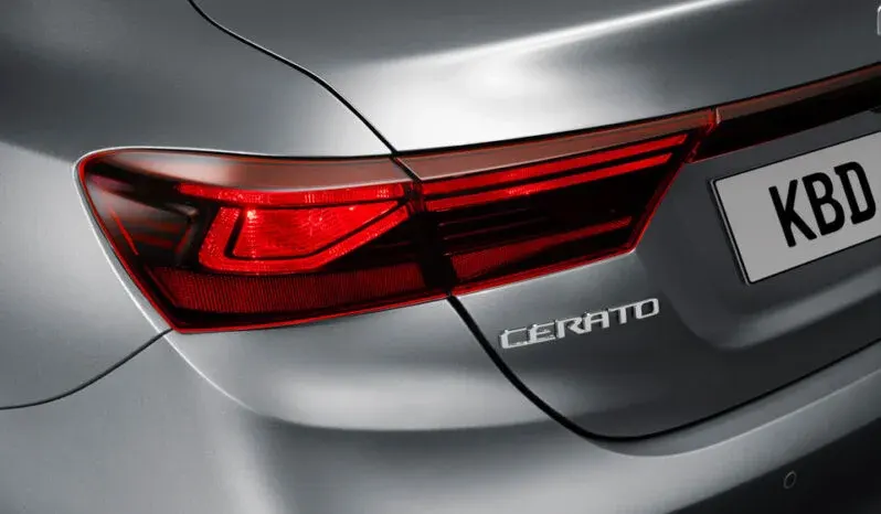 Kia Cerato: Sport AT lleno