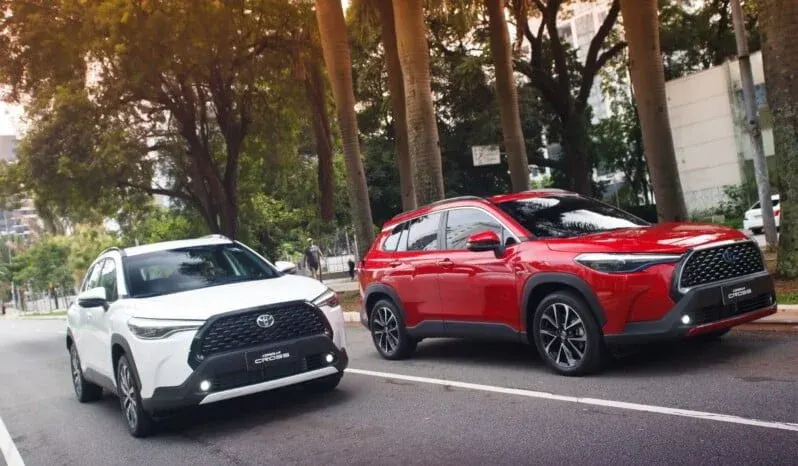 Toyota Corolla Cross: Intermedio lleno