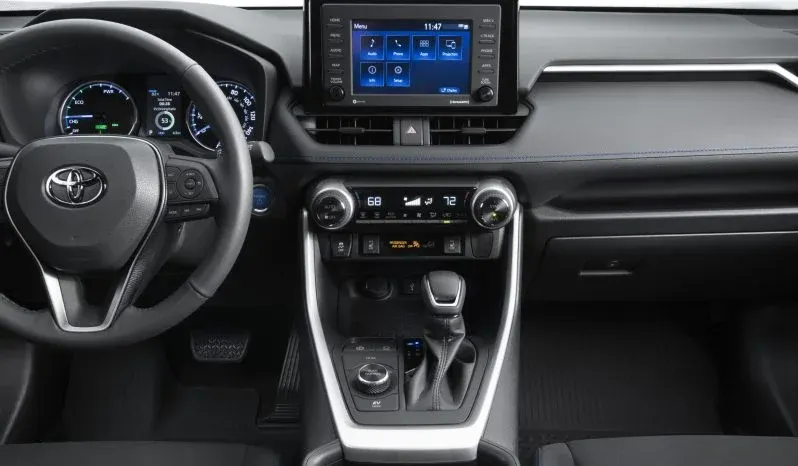 Toyota RAV4: Base lleno