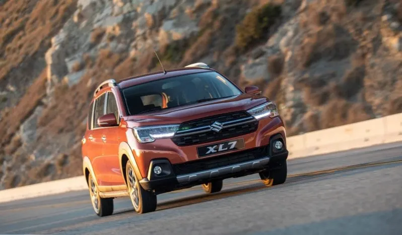 Suzuki XL7 GL lleno