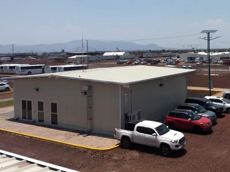 ¿Se puede usar Panel MURO SP como Plafón? Usos en interiores y ventajas estéticas