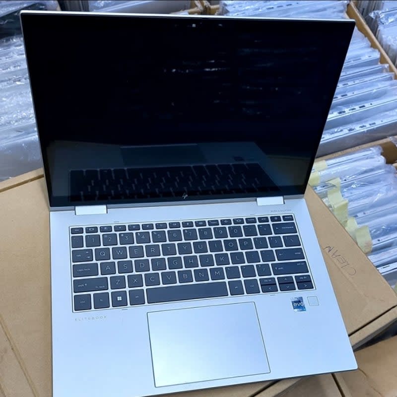 Hp EliteBook x360 1040g9  coi7 12th gen