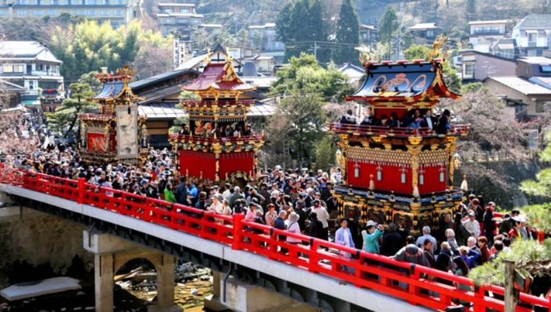 haruno-takayama-matsuri01