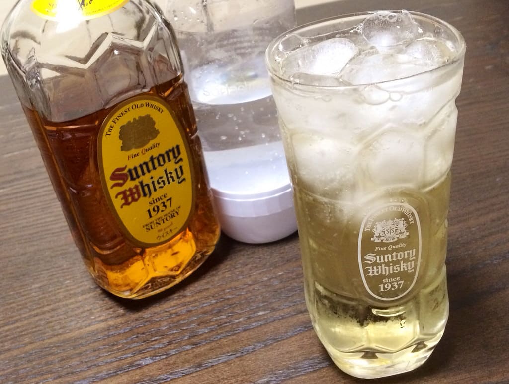 Highball is popular among young generation.