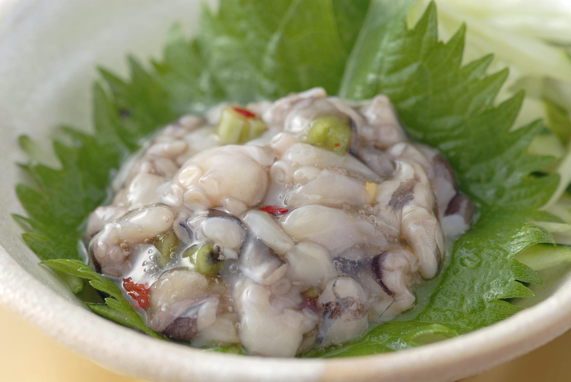 (One of the fast-food dishes in Izakayas. The spiciness of the Wasabi goes surprisingly well with Octopus.