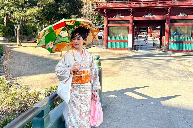 Authentic Kimono Culture Experience Dress, Walk, and Capture