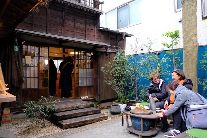 The Old Quarter of Tokyo - Yanaka Walking Tour