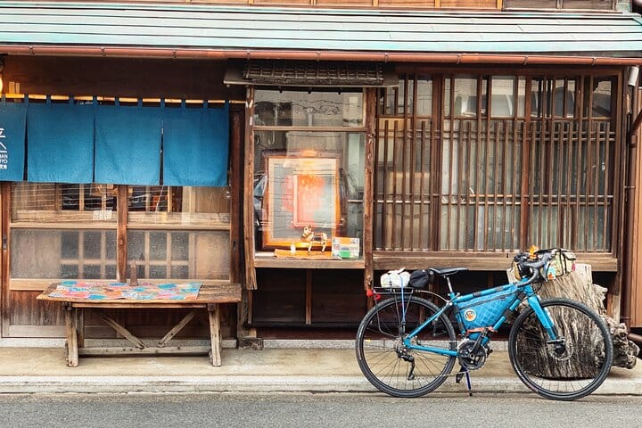 Yanaka Sendagi Nezu - Explore Traditional Life & Beauty Tour