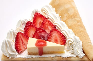 Strawberry with Cheese Cake