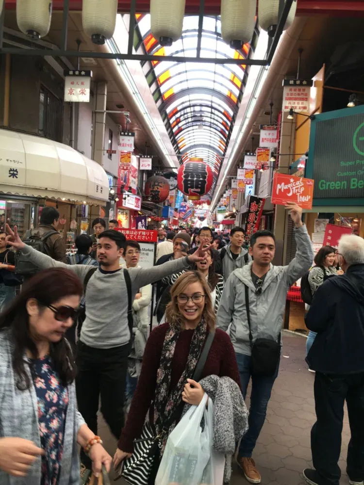 Kuromon Market Walking Street Food Tour