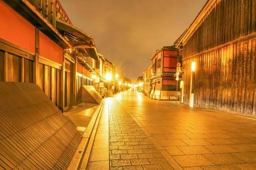 Gion at Night