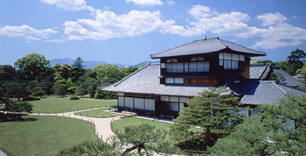 Honmaru Palace