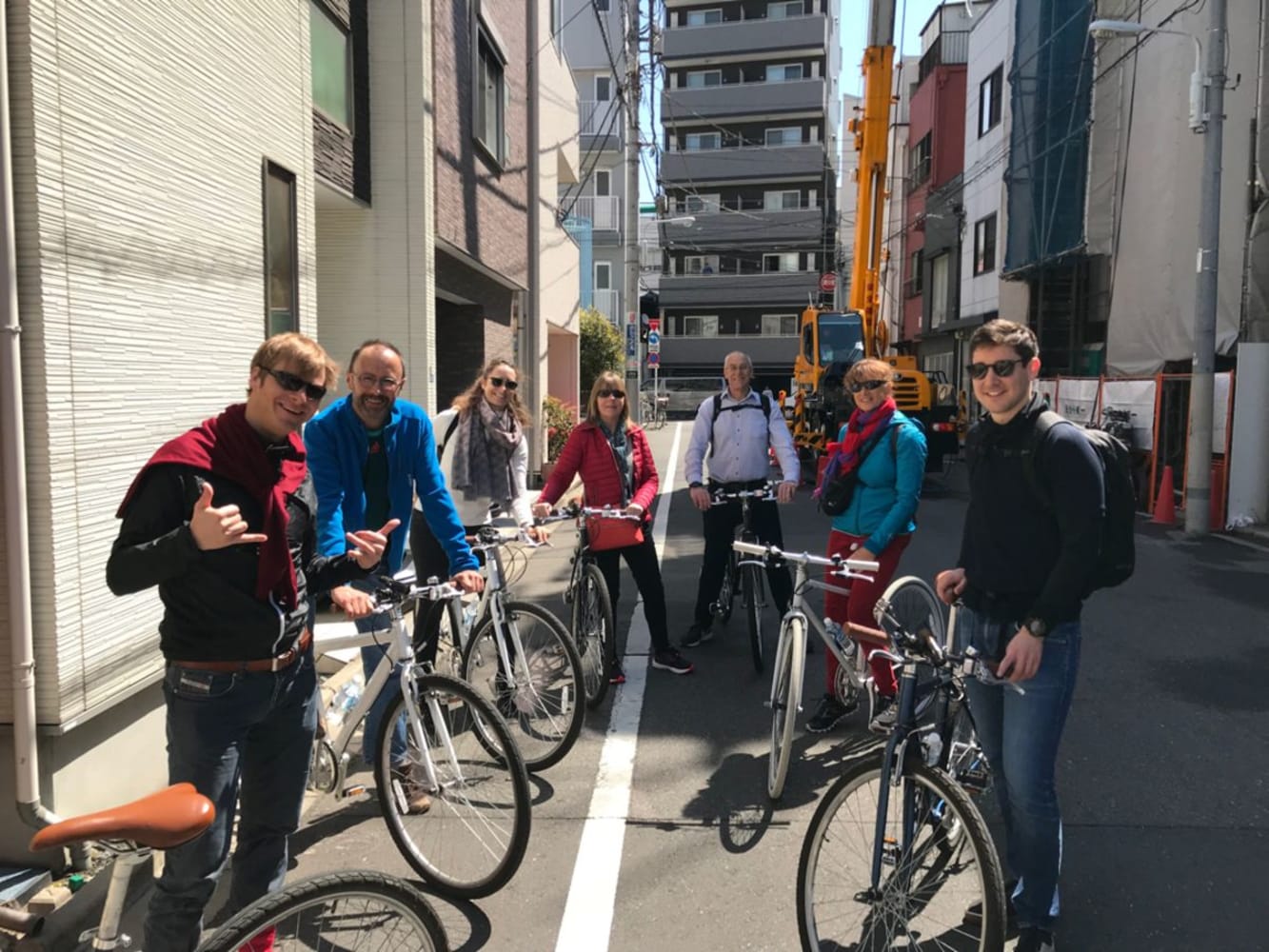 3 Hour Tokyo city Highlights Sunset Bike Tour