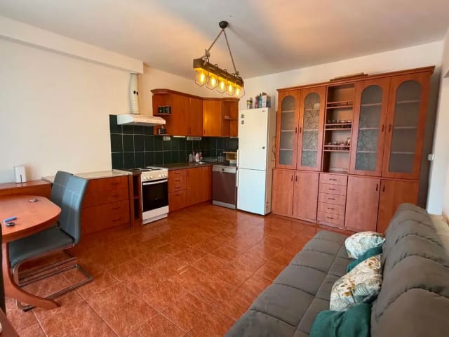 Kiadó Lakás (téglaépítésű) Szeged, Cserzy Mihály utca - hirdetés képe
