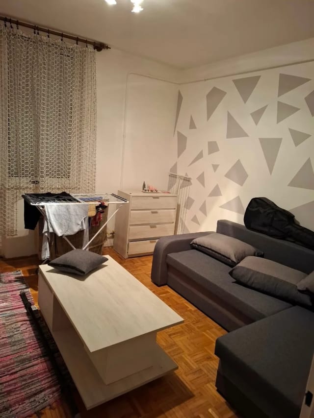 Eladó Lakás (téglaépítésű) Szeged, Olajos utca - hirdetés képe