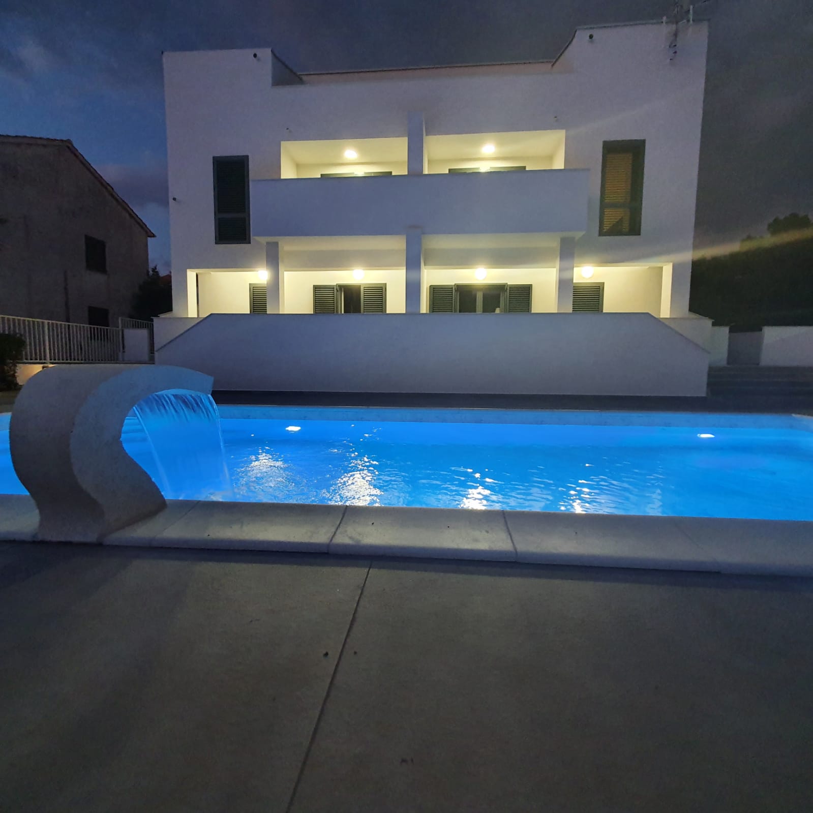 Image 7