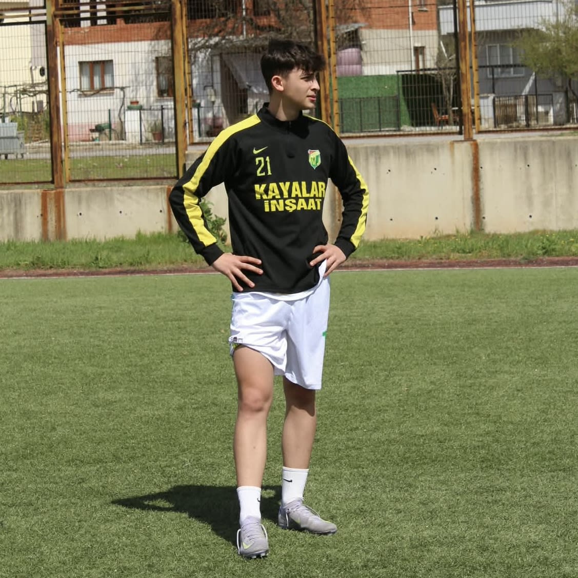 Onur Aşır