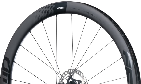 TYRO | | - FULL CARBON CLINCHERS