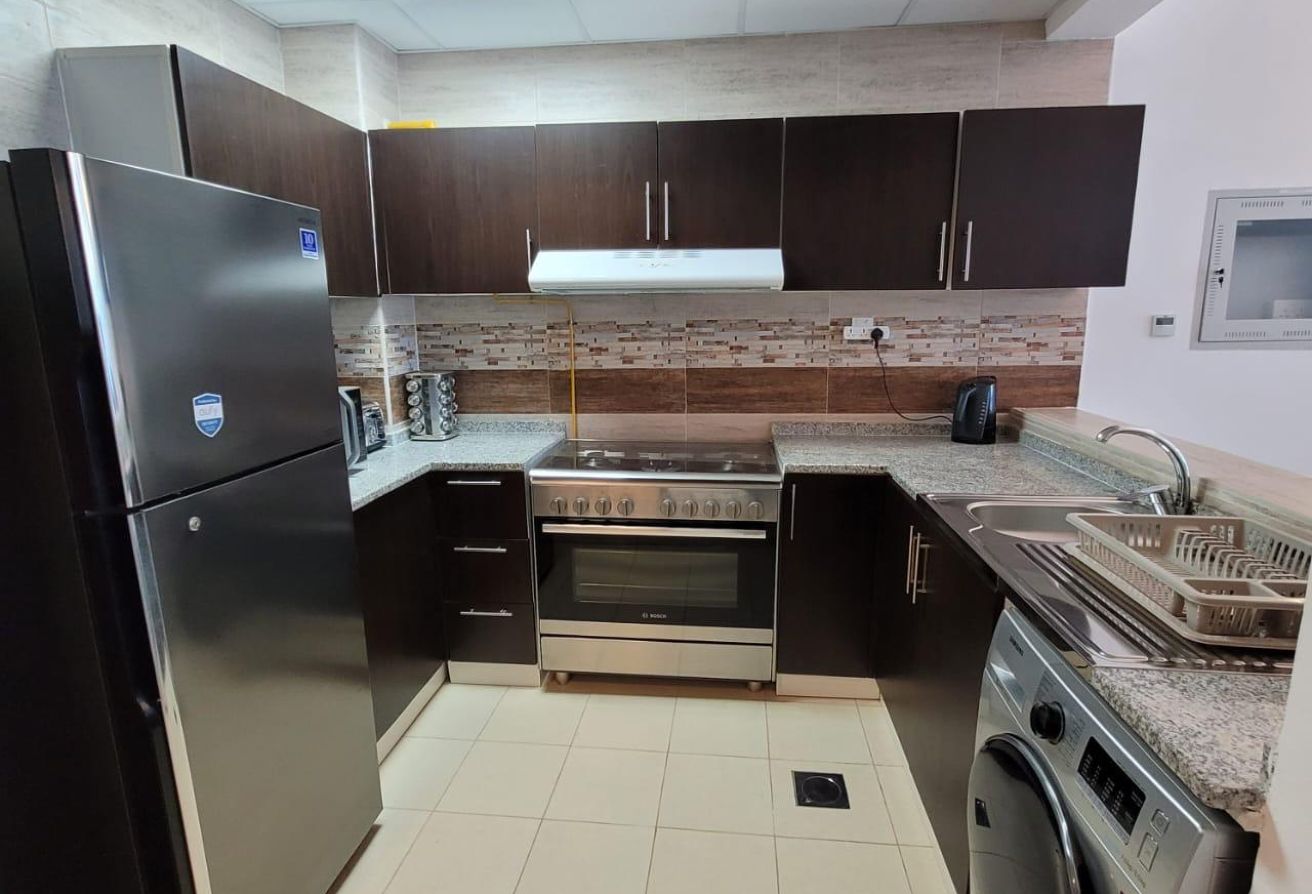 12 Cheque Payment |Fully Furnished |Ready To Move — image 3