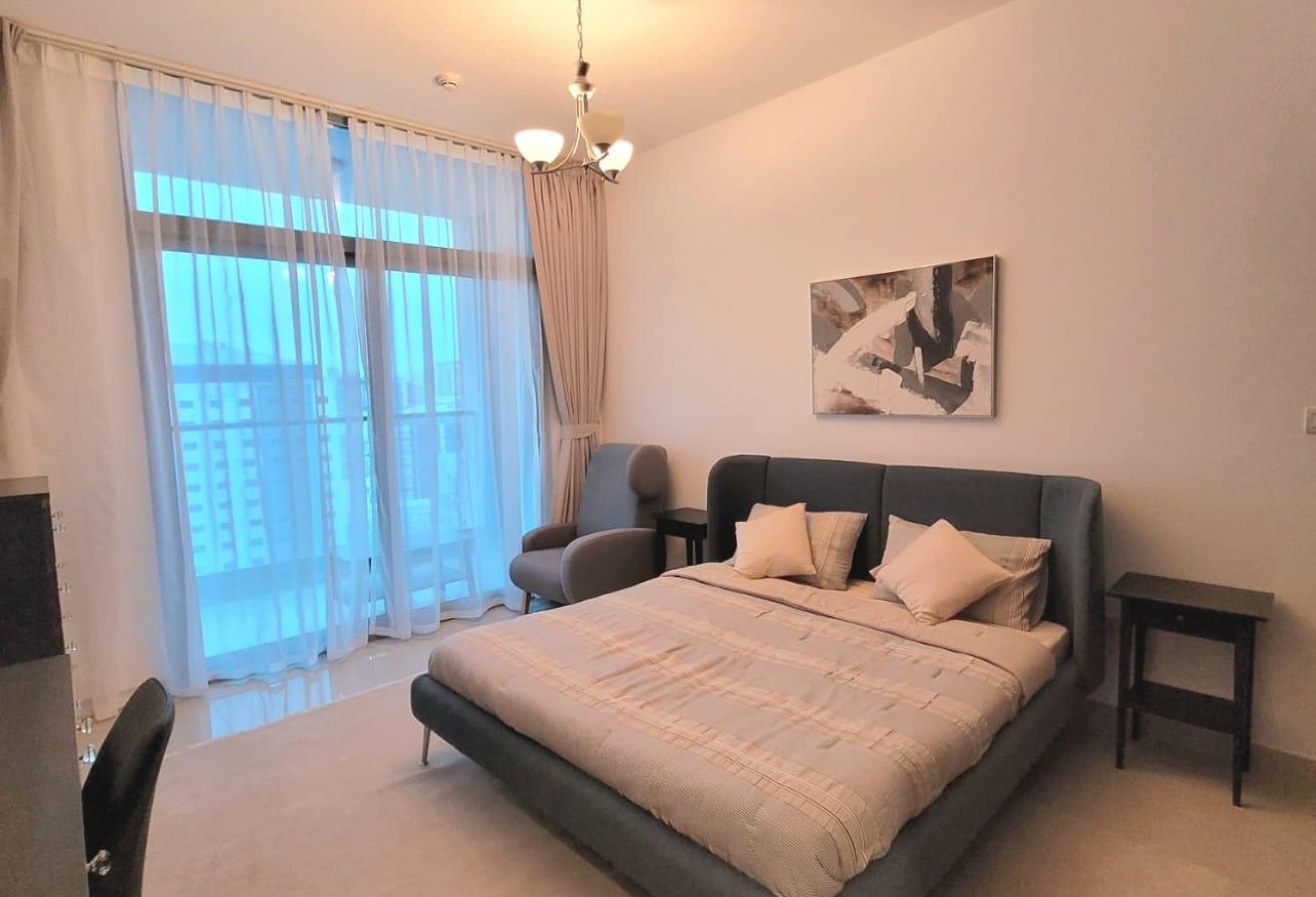 12 Cheque Payment |Fully Furnished |Ready To Move — image 7