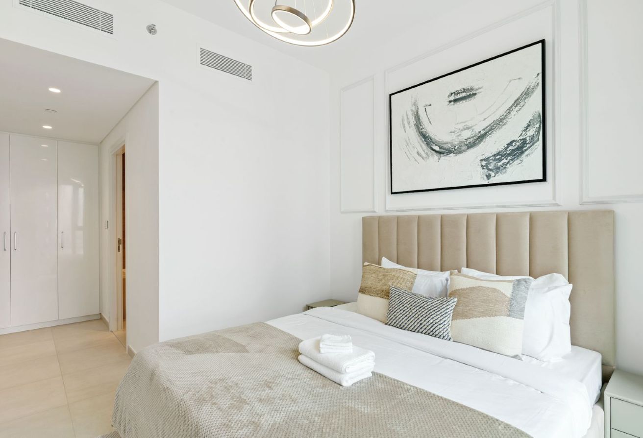 Luxurious Apartment| Amazing View| Ready To Move — image 9