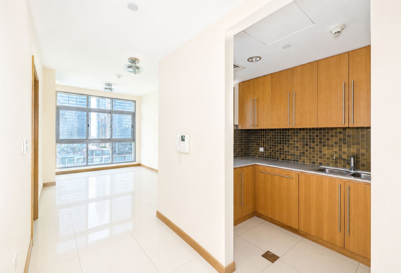 Marina  View| Spacious| Unfurnished| Ready To Move — Premium Property in Dubai by Valorem