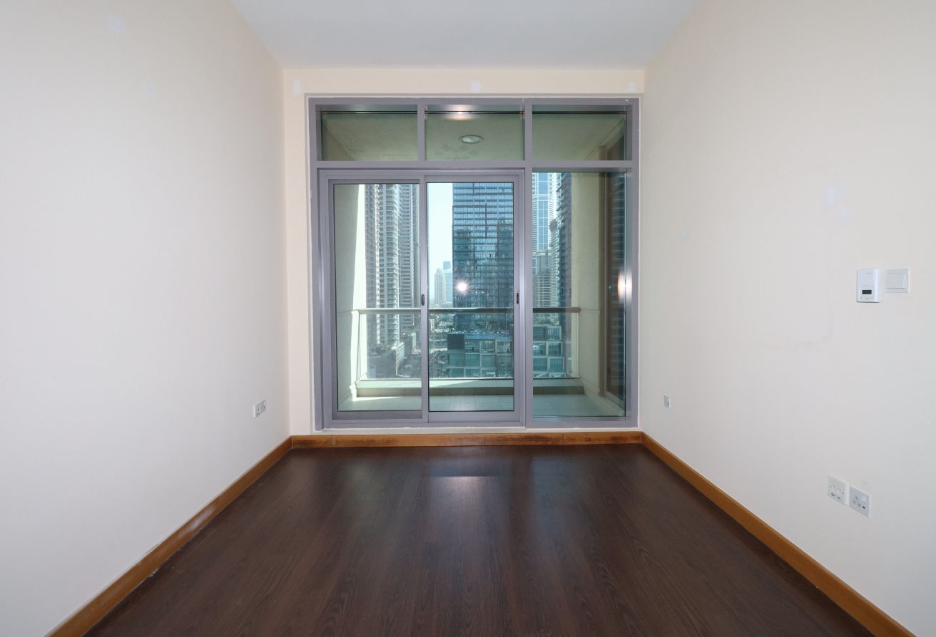 Marina  View| Spacious| Unfurnished| Ready To Move — image 6