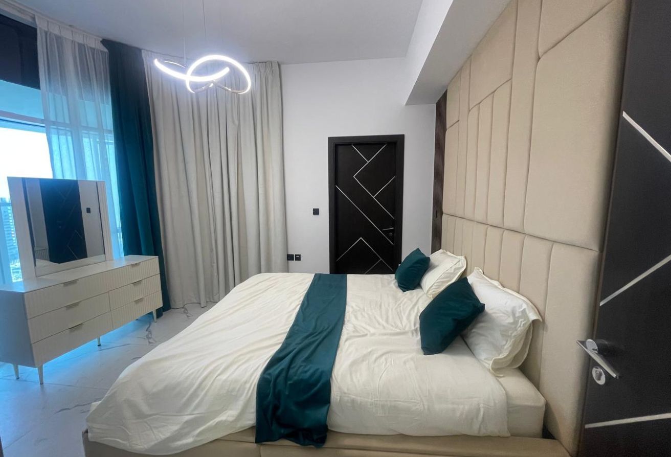 Spacious 2 BHK with Private Pool| Ready To Move — image 6