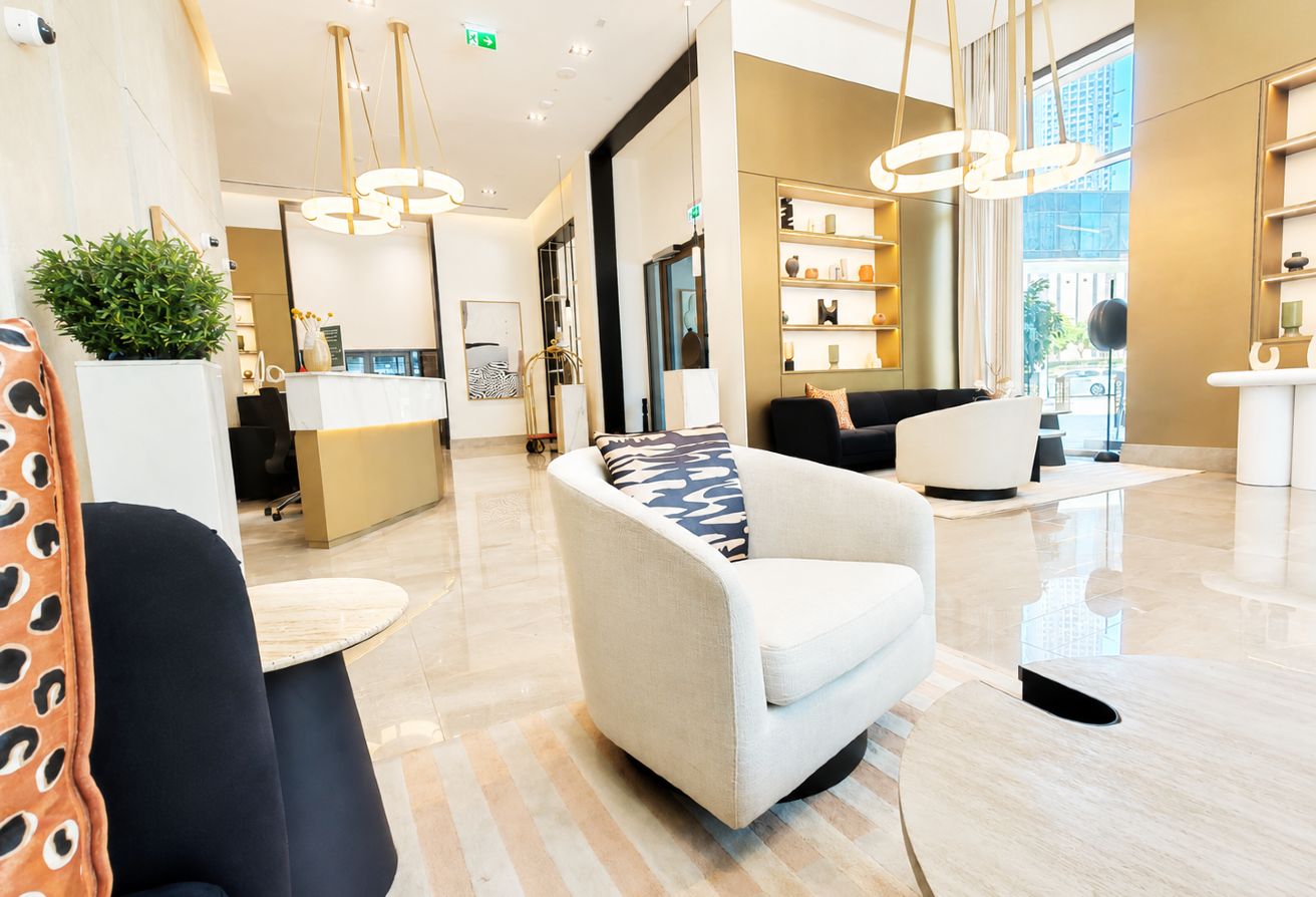 Spcious 2BHK| Close To Burj Khalifa| Ready ro Move — image 12