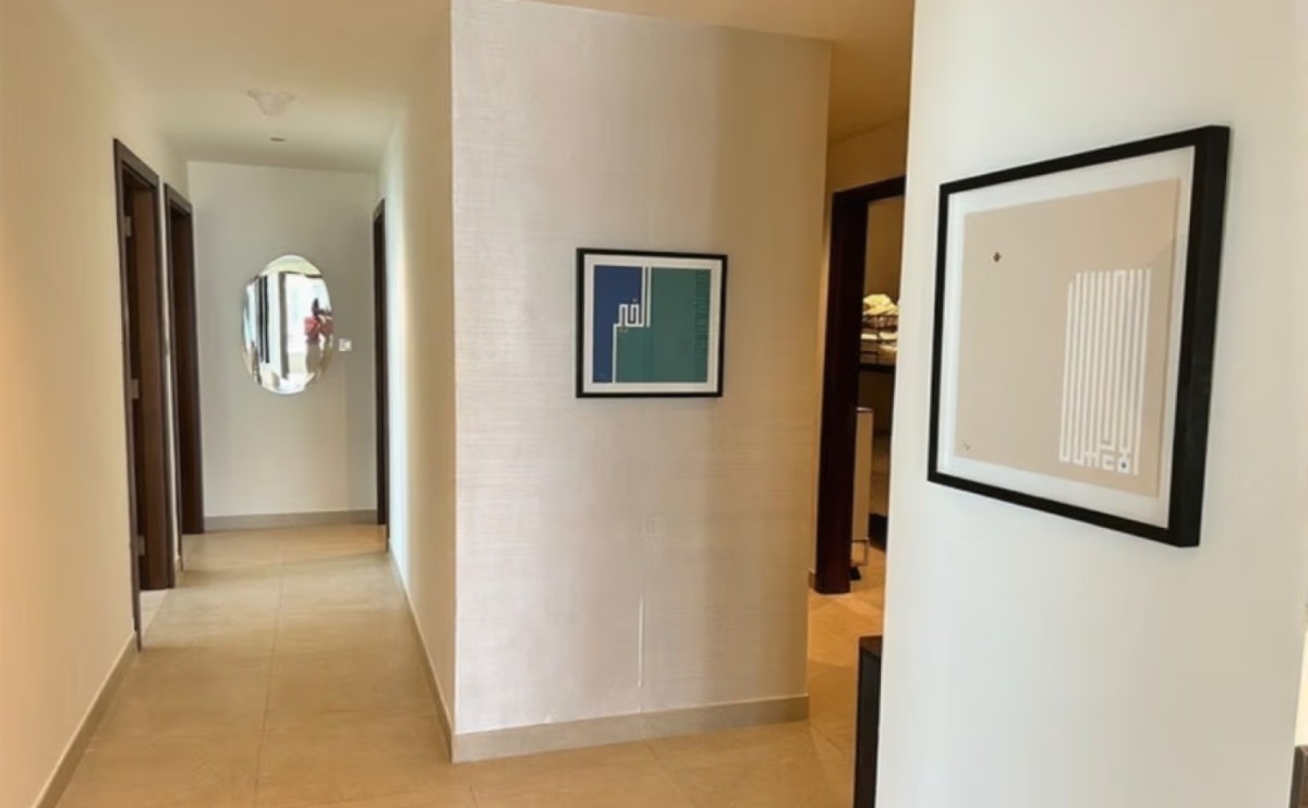 Topside- Oppulent Community- Luxury Interior — image 5