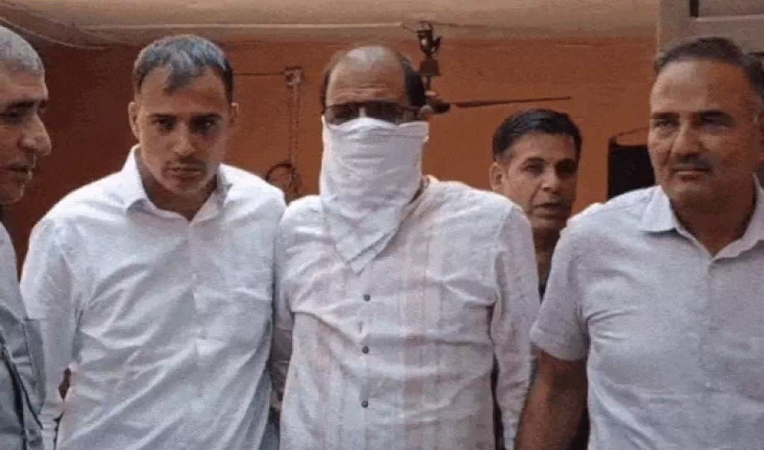 पानीपत | पशु लोन पास कराने के नाम पर रिश्वतखोरी : VLDA रंगे हाथ गिरफ्तार | ACB की बड़ी कार्रवाई | 5 हजार रुपये बरामद