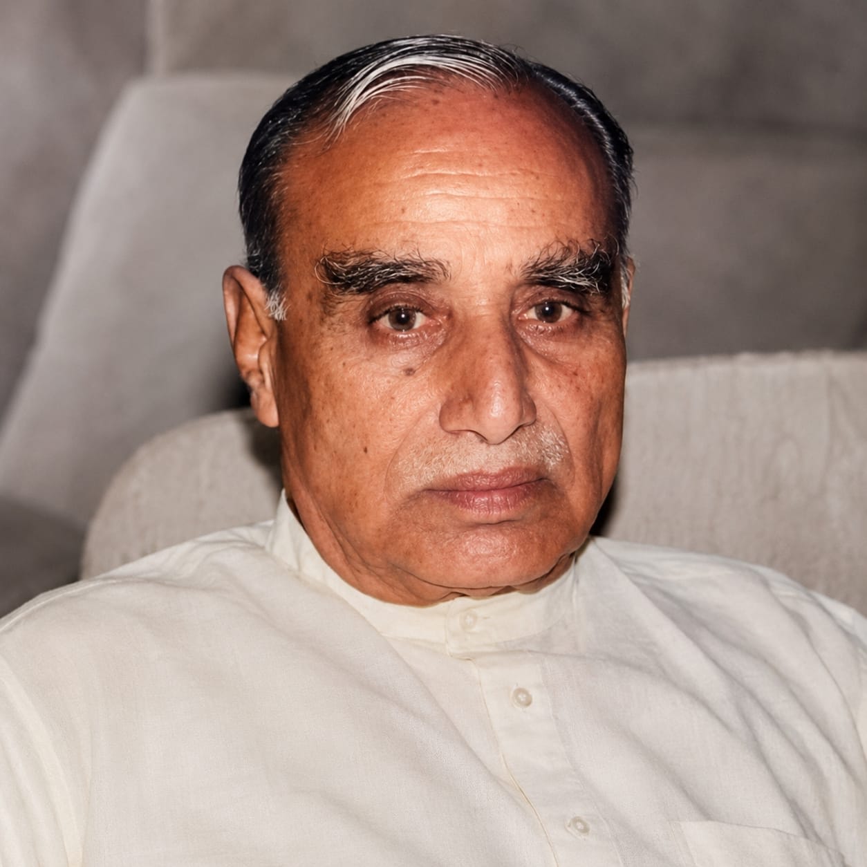 मुंबई | एस्सेल ग्रुप के चेयरमैन डॉ. सुभाष चंद्रा के पिता नंद किशोर गोयनका का निधन : 96 वर्ष की उम्र में ली अंतिम सांस