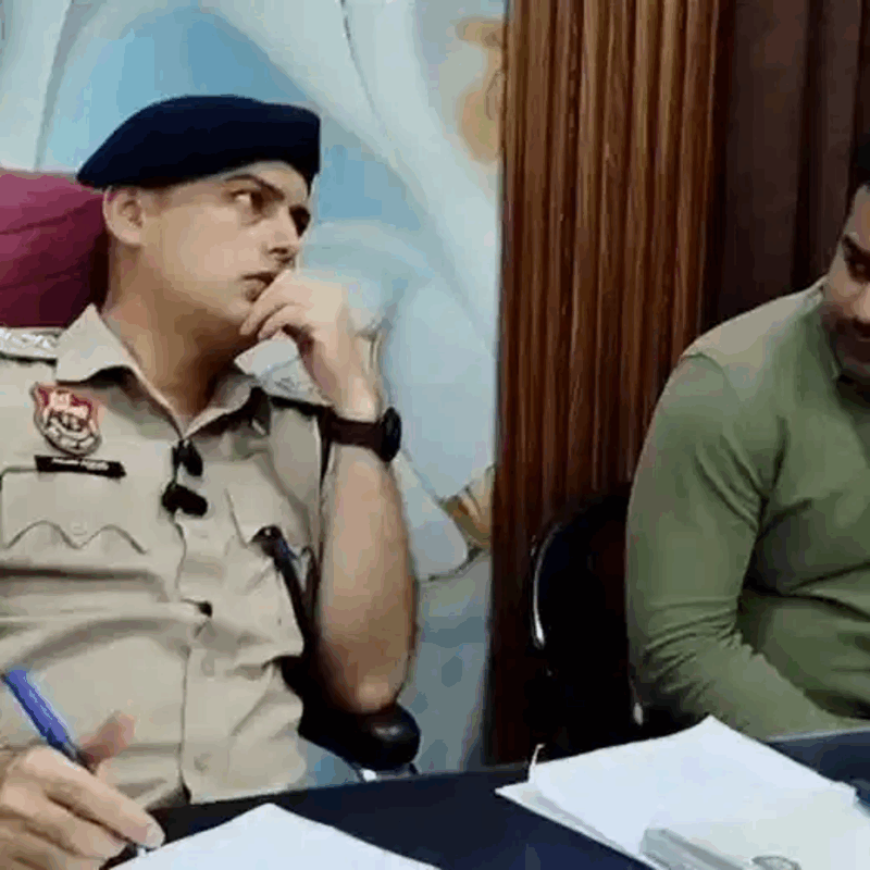 10 लाख की हेरोइन बरामद : कलानौर बॉर्डर पर तस्कर गिरफ्तार | 261 ग्राम स्मैक मिली | चार दिन के रिमांड पर