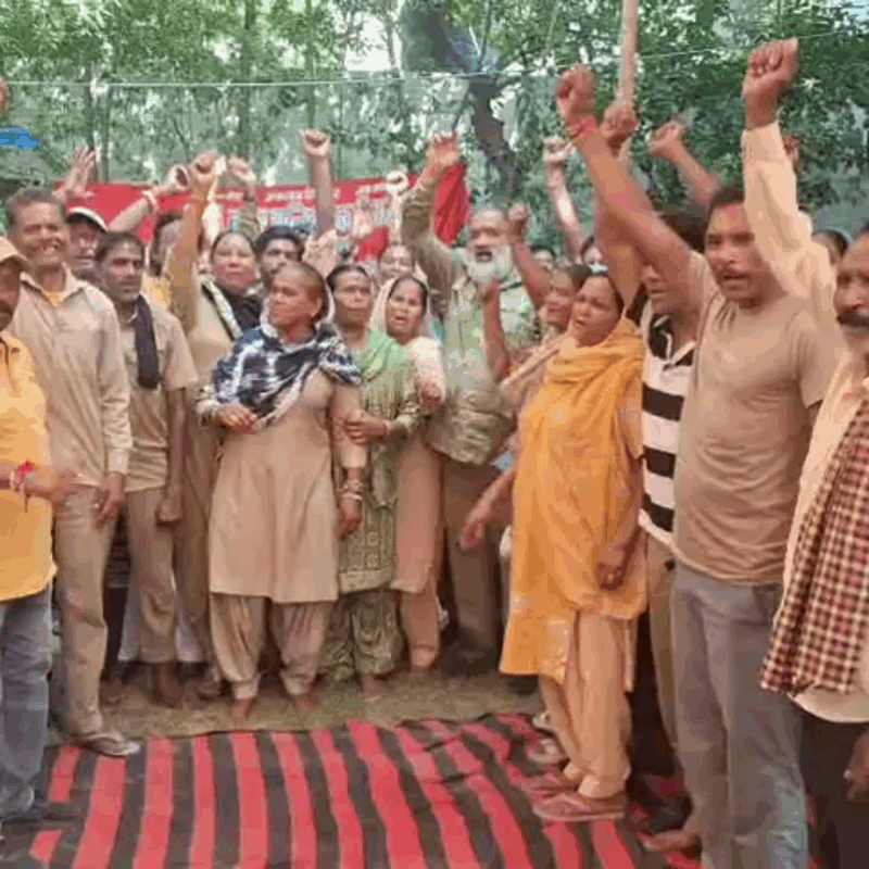 Ambala News | सफाई कर्मचारियों के आंदोलन पर सियासत तेज : वीरेश शांडिल्य ने प्रशासन पर लगाए आरोप | FIR की धमकी का किया विरोध