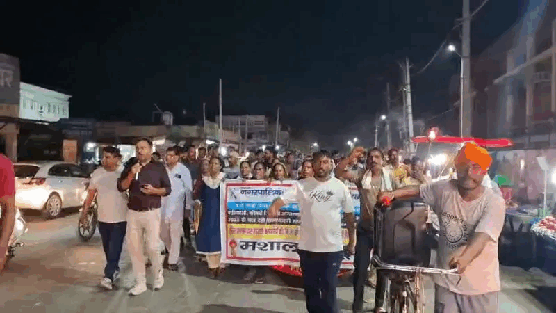 Ambala News | सफाई कर्मचारियों ने निकाला मशाल जुलूस : FIR की चेतावनी का विरोध | आंदोलन तेज करने की चेतावनी