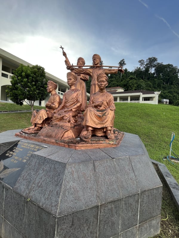 Saint Peter Nguyen Van Luu