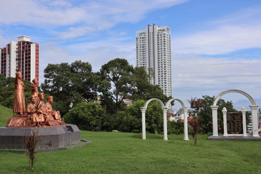 College General campus photograph