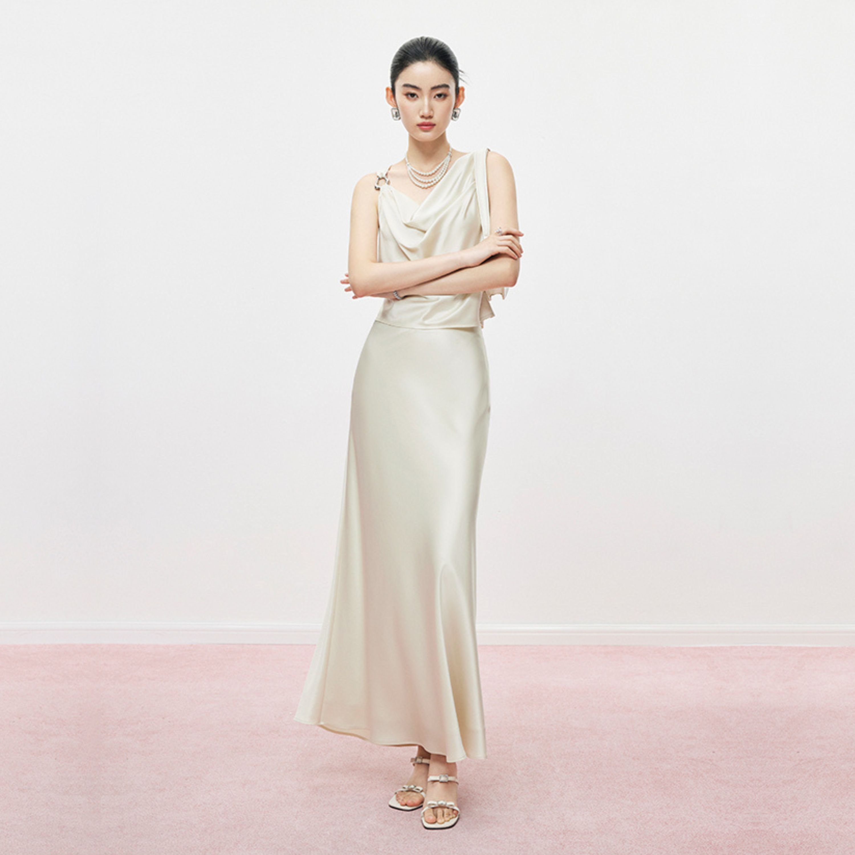 Set Đồ Lụa Cổ Đổ Lệch Vai Phối Khoen Tròn_BS0184 thumbnail 8