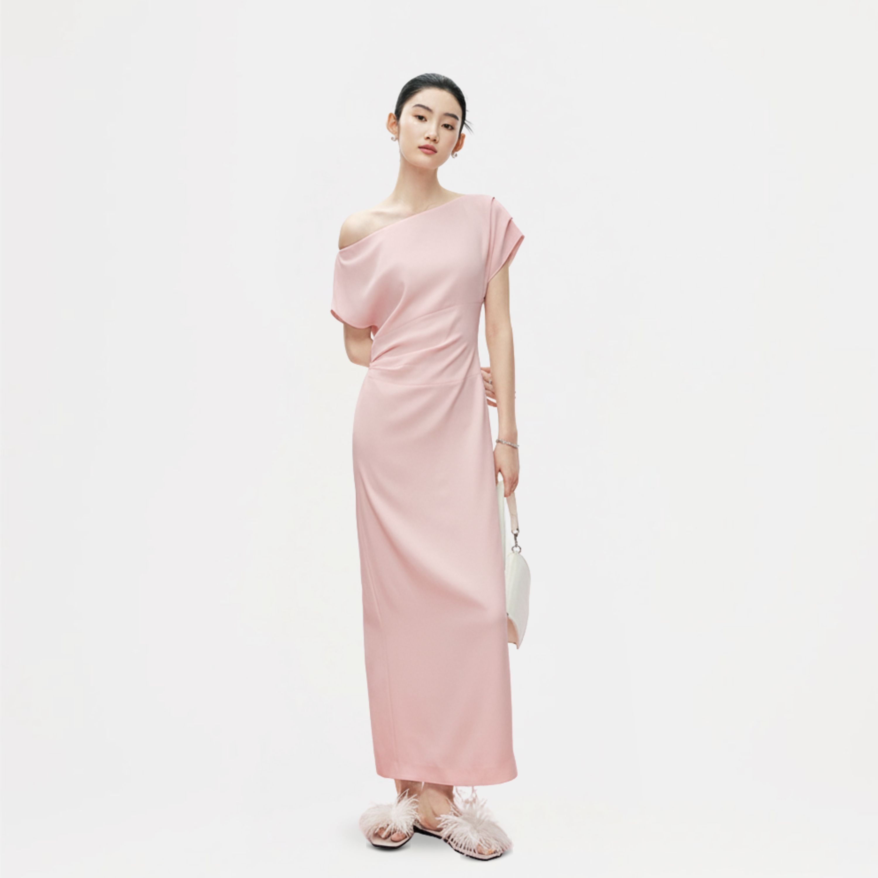 Đầm Dáng Dài Lệch Vai Nhúng Eo_BS0169