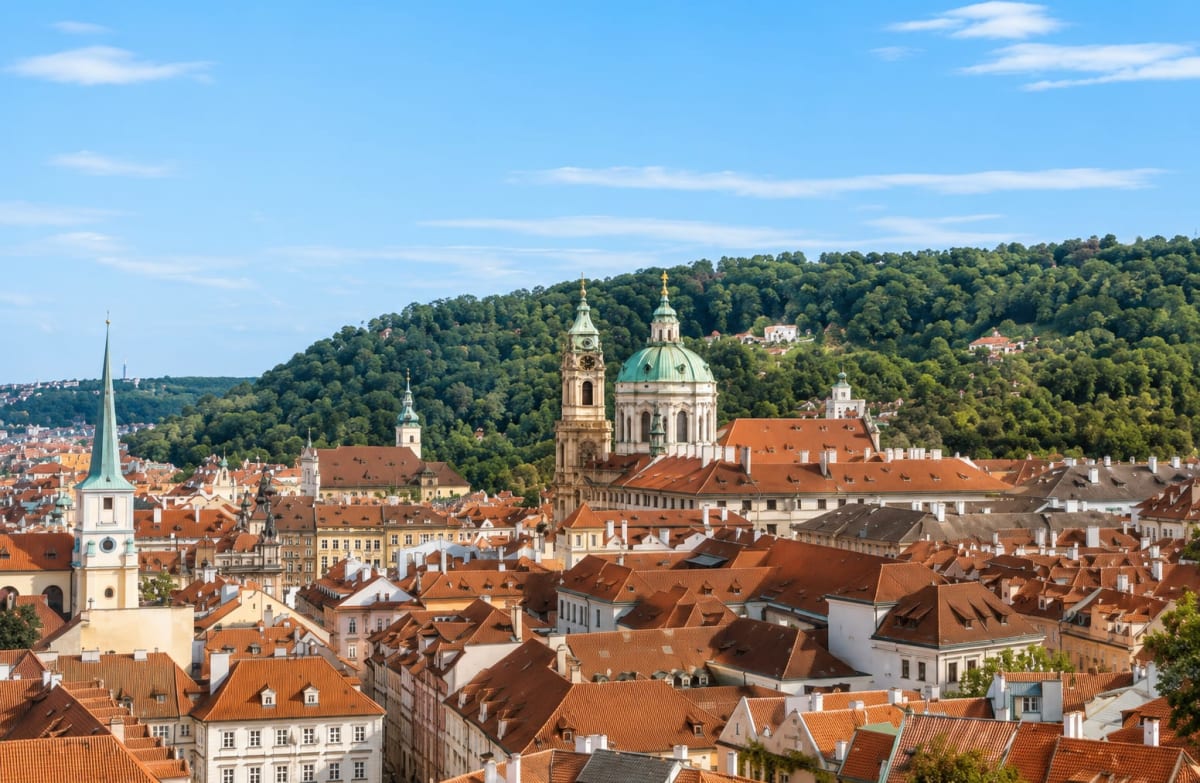 Tajemná zákoutí Malé Strany se zpěvem Alunaire