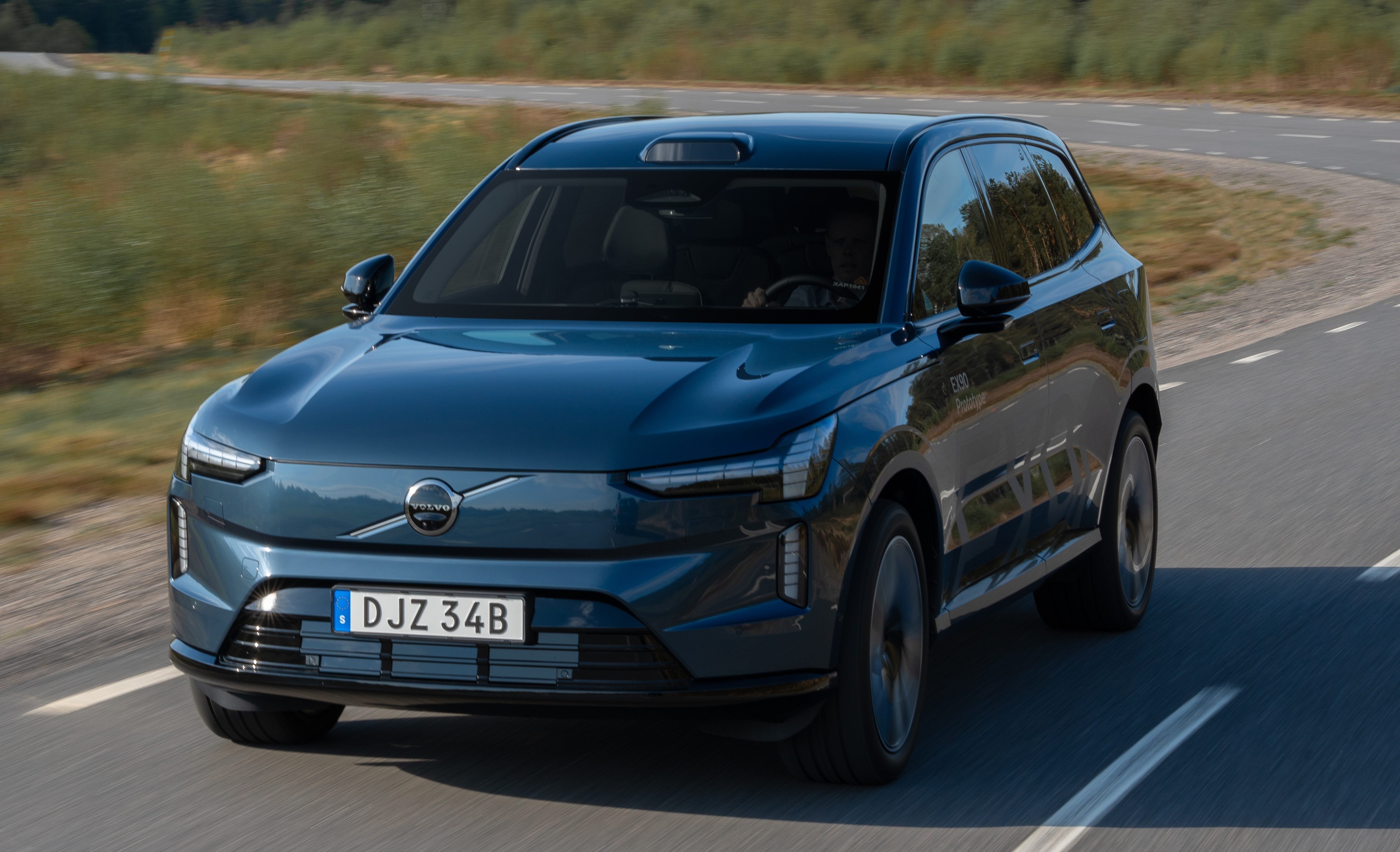 Volvo EX90