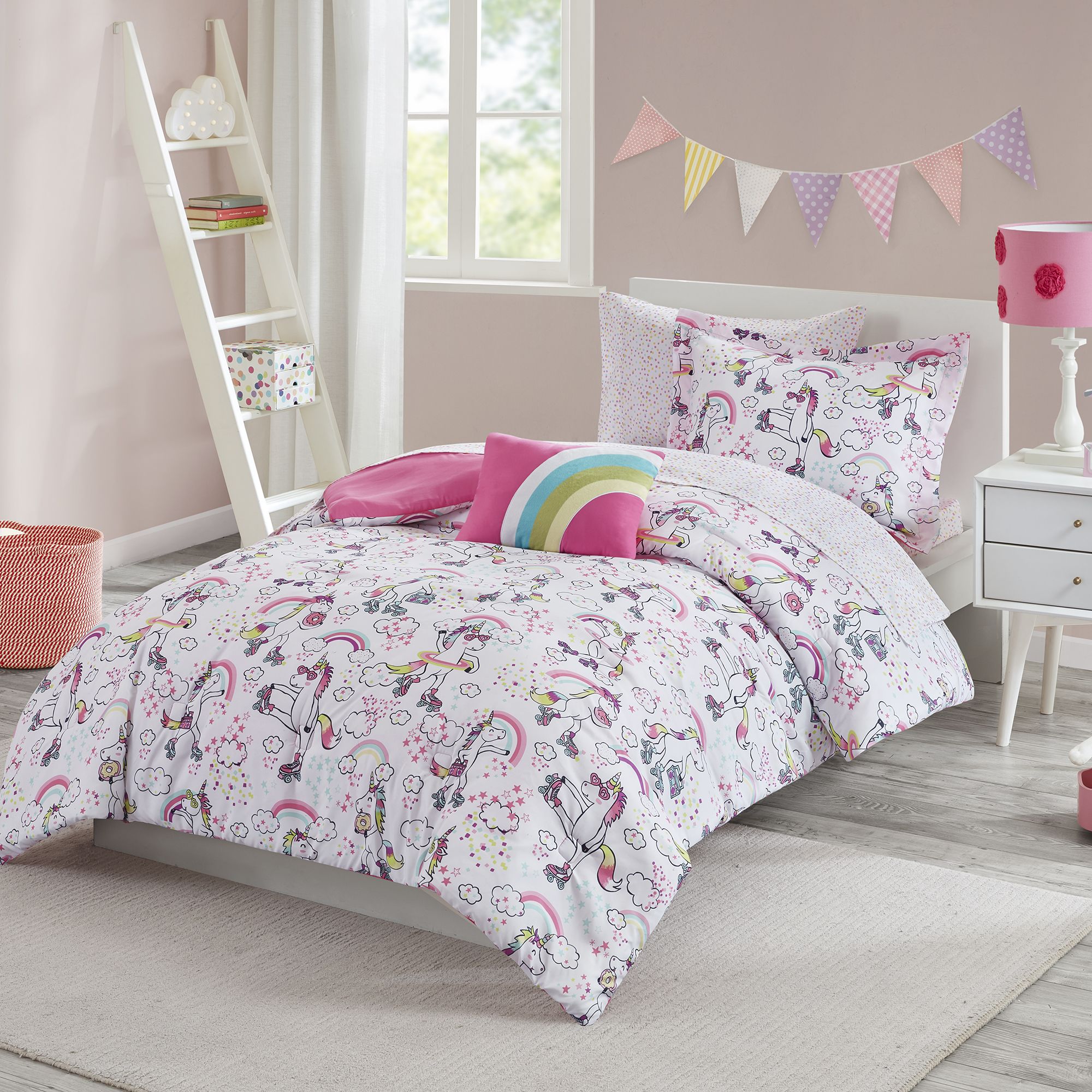 Your Zone Roller-skating Unicorn bed in a bag Juvenile Unicorns 6 Pieces, Twin - Walmart.com