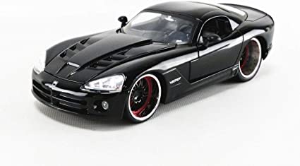 Jada Toys 30731 Lettys Dodge Viper SRT 10 Fast & Furious Movie 1 by 24 Diecast Model Car Play Vehicl